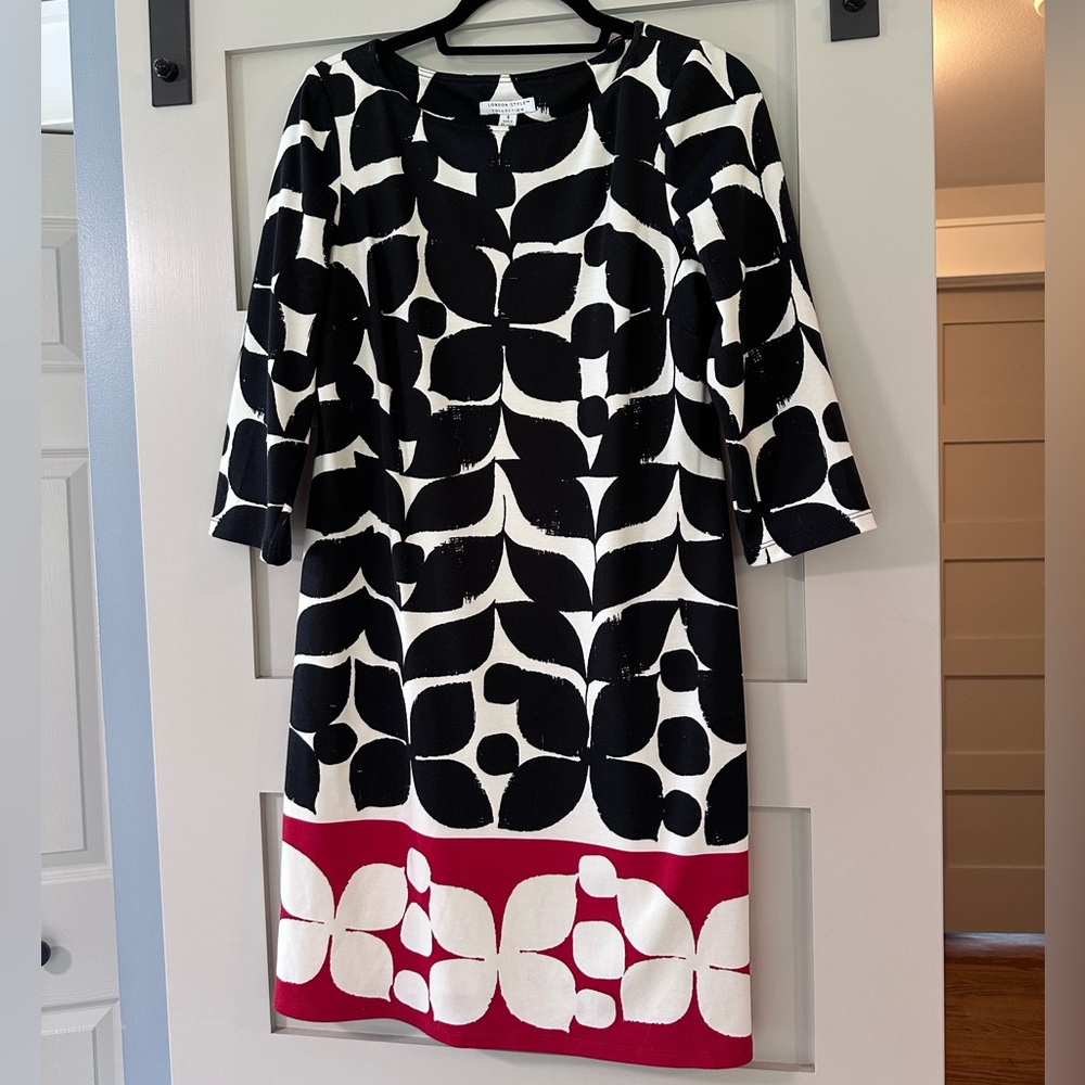 London Style Navy, White and Red Sheath Dress 3/4 Sleeve Crew Neck